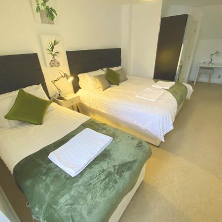 Walsall Group Accommodation Zewnętrze zdjęcie