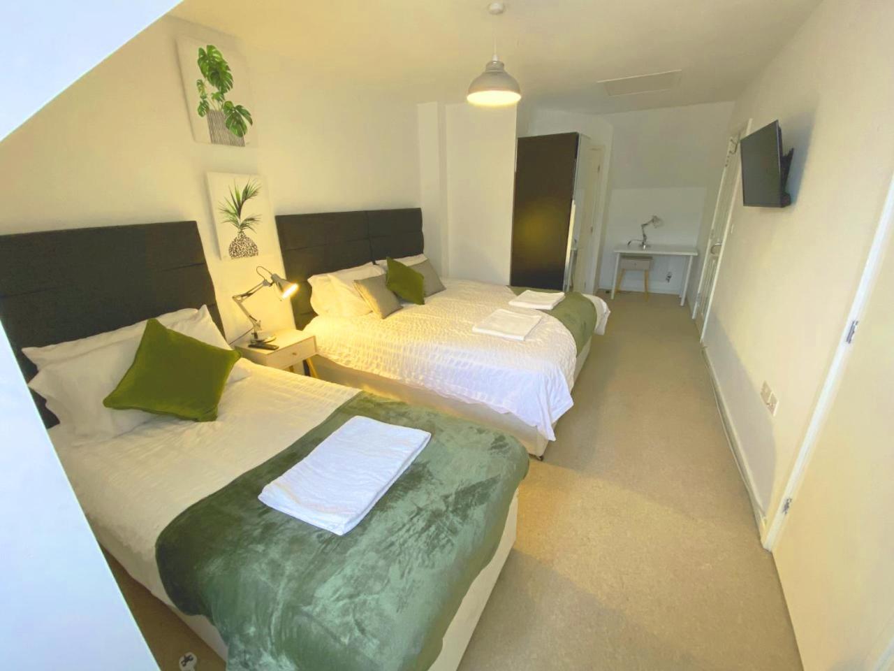 Walsall Group Accommodation Zewnętrze zdjęcie