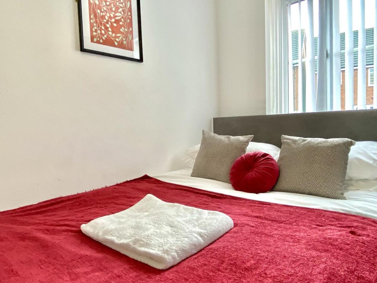 Walsall Group Accommodation Zewnętrze zdjęcie