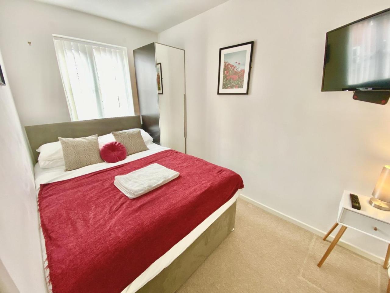Walsall Group Accommodation Zewnętrze zdjęcie