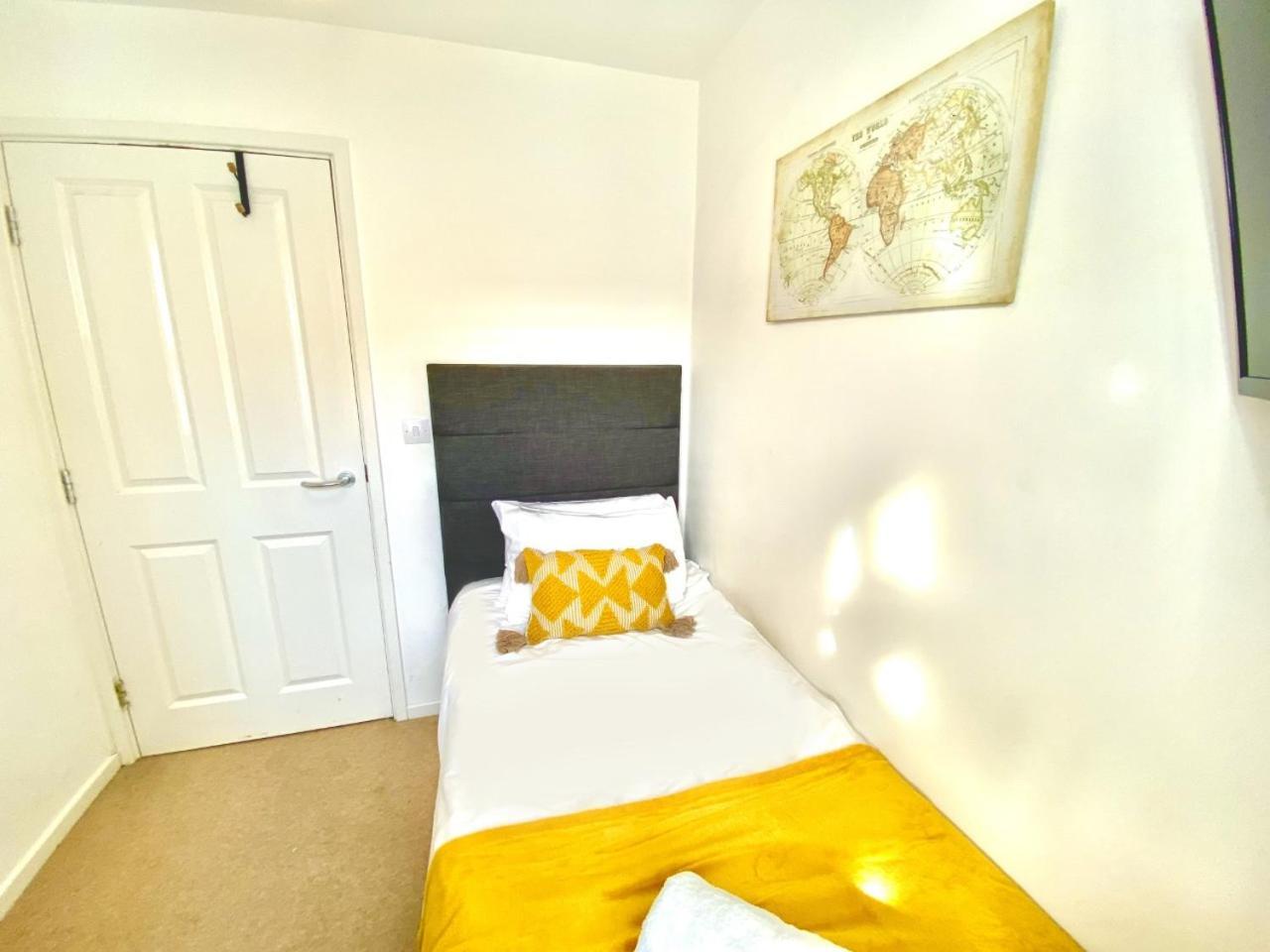 Walsall Group Accommodation Zewnętrze zdjęcie