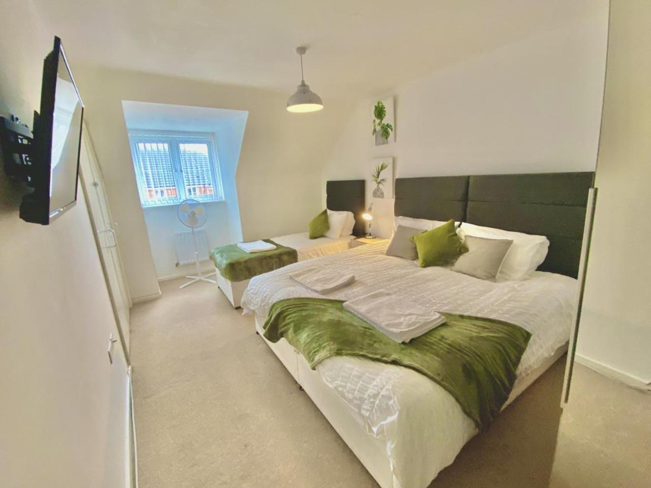 Walsall Group Accommodation Zewnętrze zdjęcie