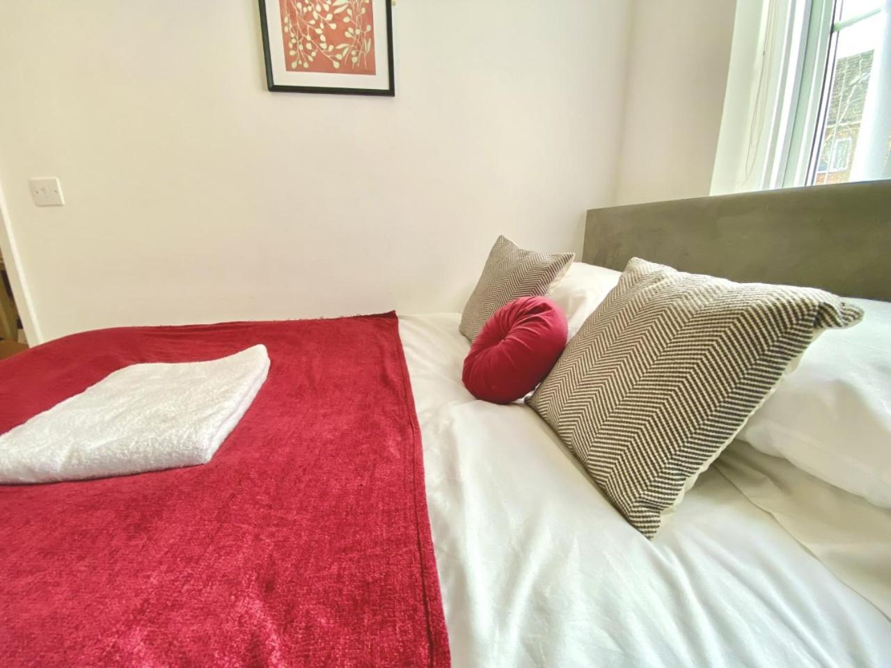 Walsall Group Accommodation Zewnętrze zdjęcie